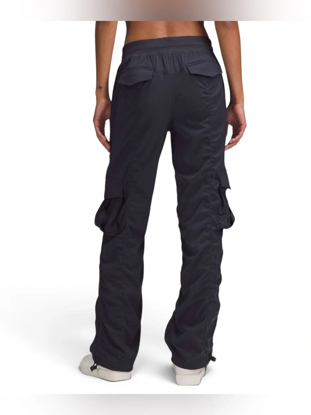 NWT – Lululemon – uDance Studio Relaxed-Fit Mid-Rise Cargo Pant – Black – Sz. XS